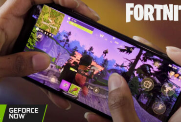 Fortnite mobile player