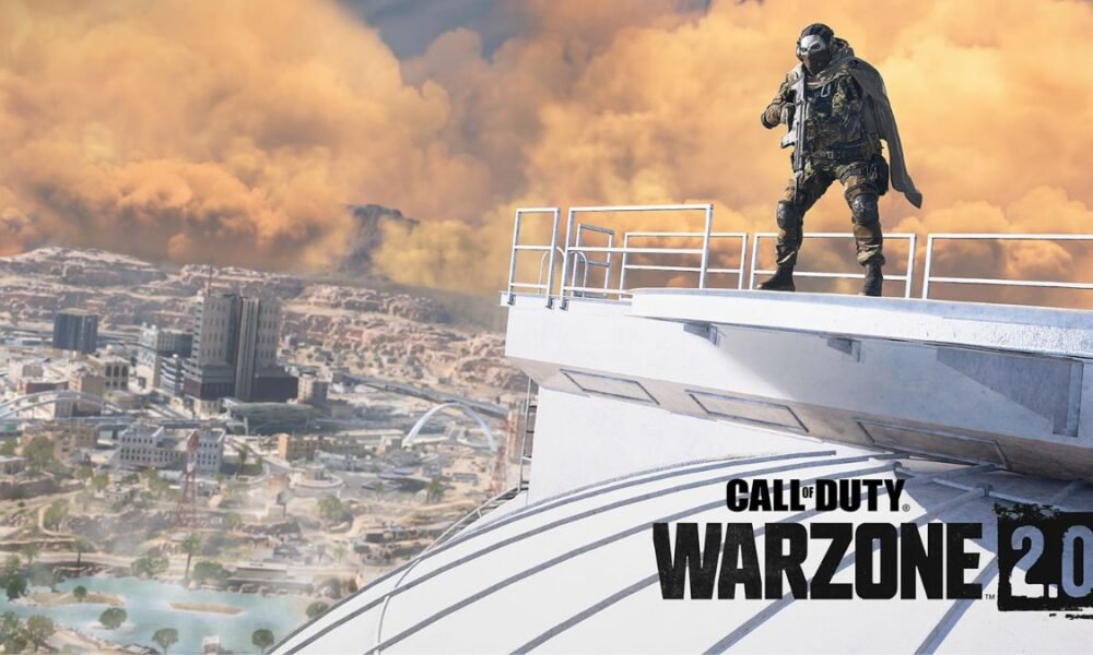 Warzone 2 Operator stood on roof