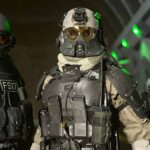 Warzone 2 Operators in deployment plane