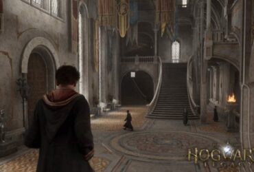 Hogwarts Legacy players in school halls