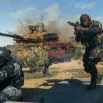 Modern Warfare 2 players fighting beside tank