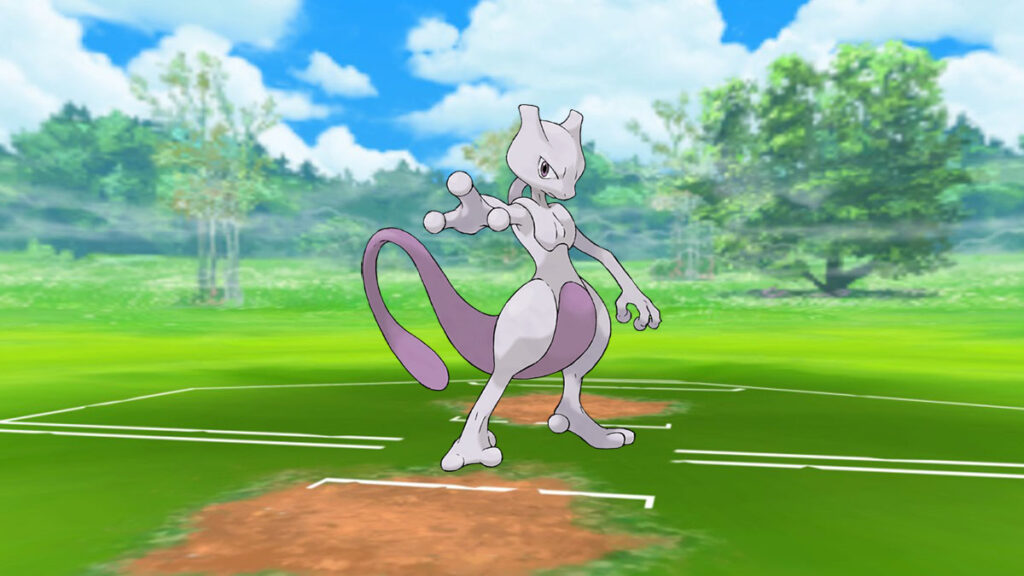 Mewtwo en un campo de batalla de Pokémon Go