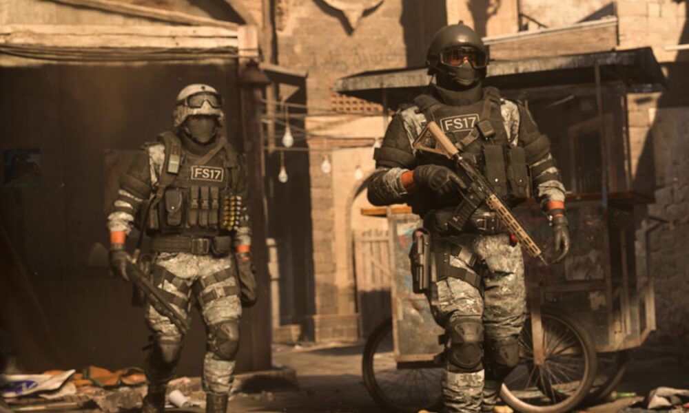 warzone 2 operators walking together