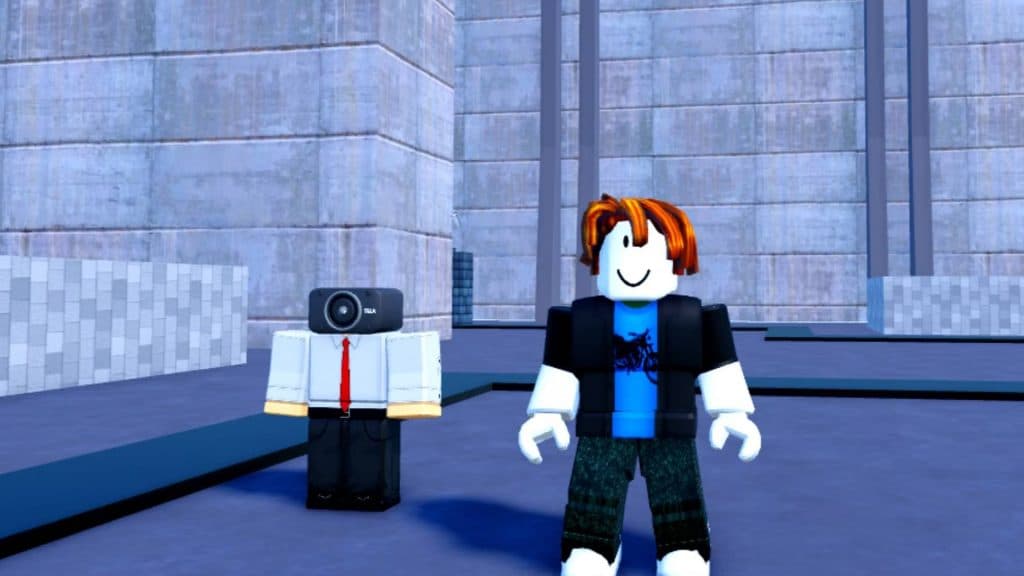 Un personaje parado junto a un camarógrafo en Roblox Toilet Tower Defense.