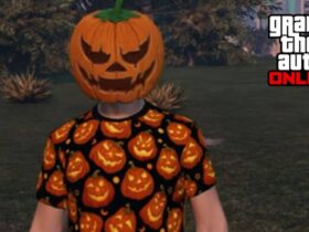 GTA Online character in pumpkin mask