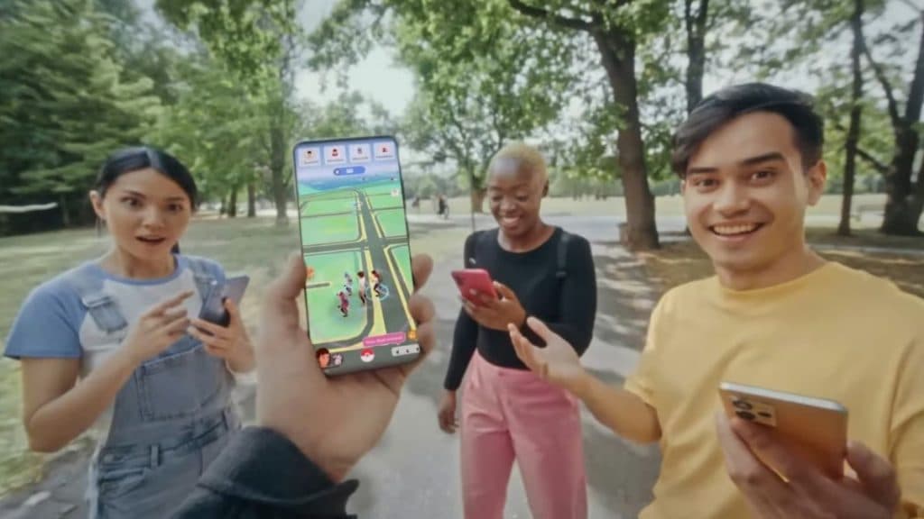 Imagen promocional de Pokémon Go Party Play para incursiones