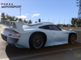 Forza Motorsport The Porsche 911 GT1 Strassenversion at the Suzuka Circuit in Japan