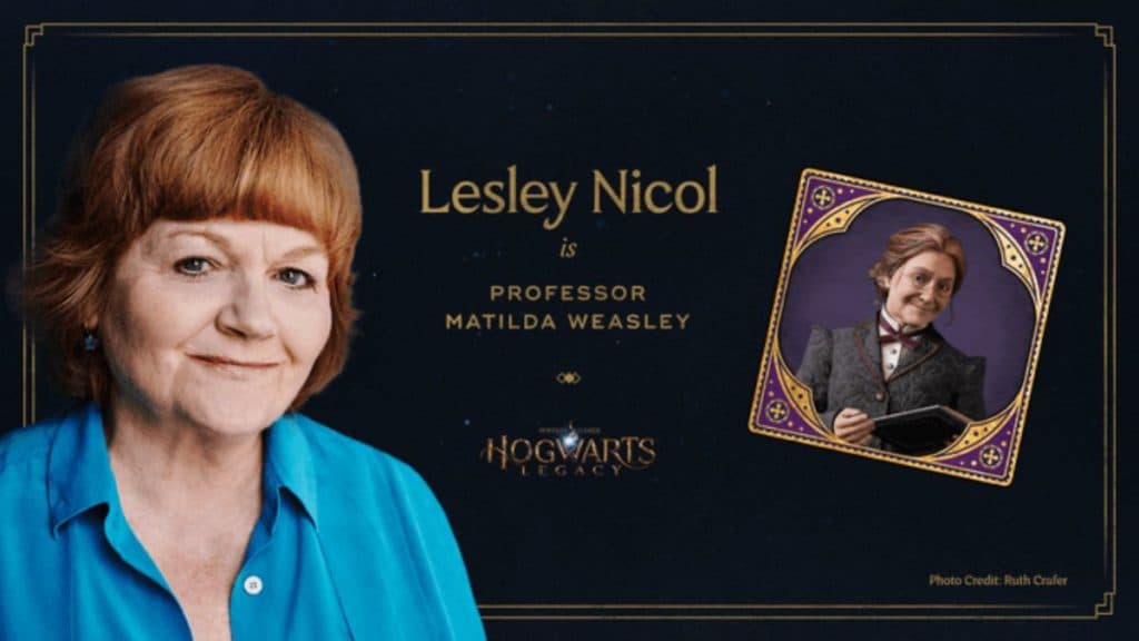 Lesley Nicol con el personaje de Hogwarts Legacy