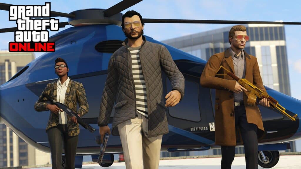 Personajes de GTA Online aterrizando desde un helicóptero