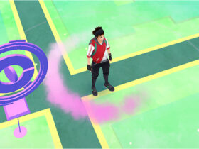 Pokemon Go Player standing next to a Pokestop with an incense.