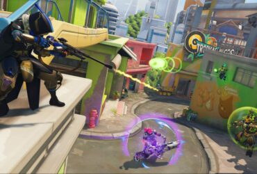 Overwatch 2 players in Competitive mode