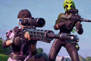 Fortnite player aiming Sniper Rifle